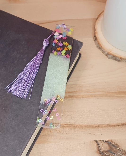 Green bookmark with neon confetti